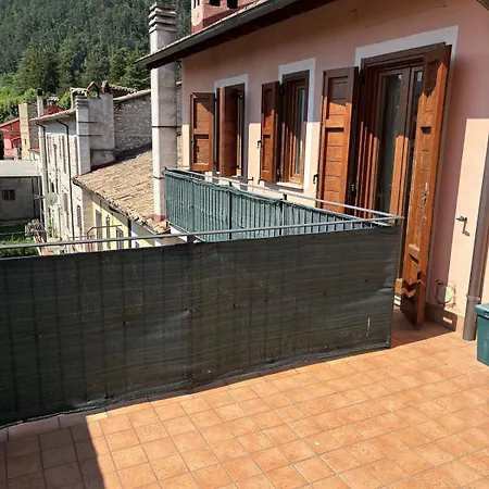 Tagliacozzo Apartment شقة